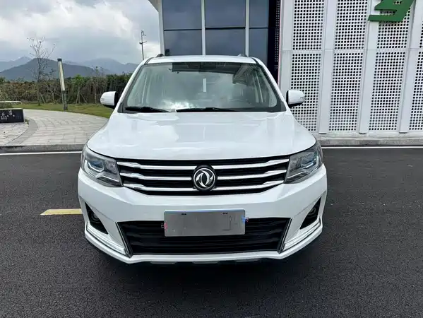 Dongfeng Fengxing SX6 2020