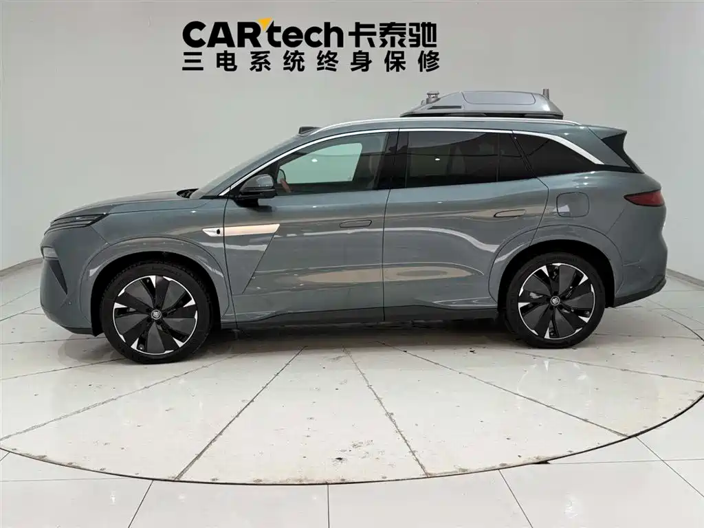 BYD Tang L 2025
