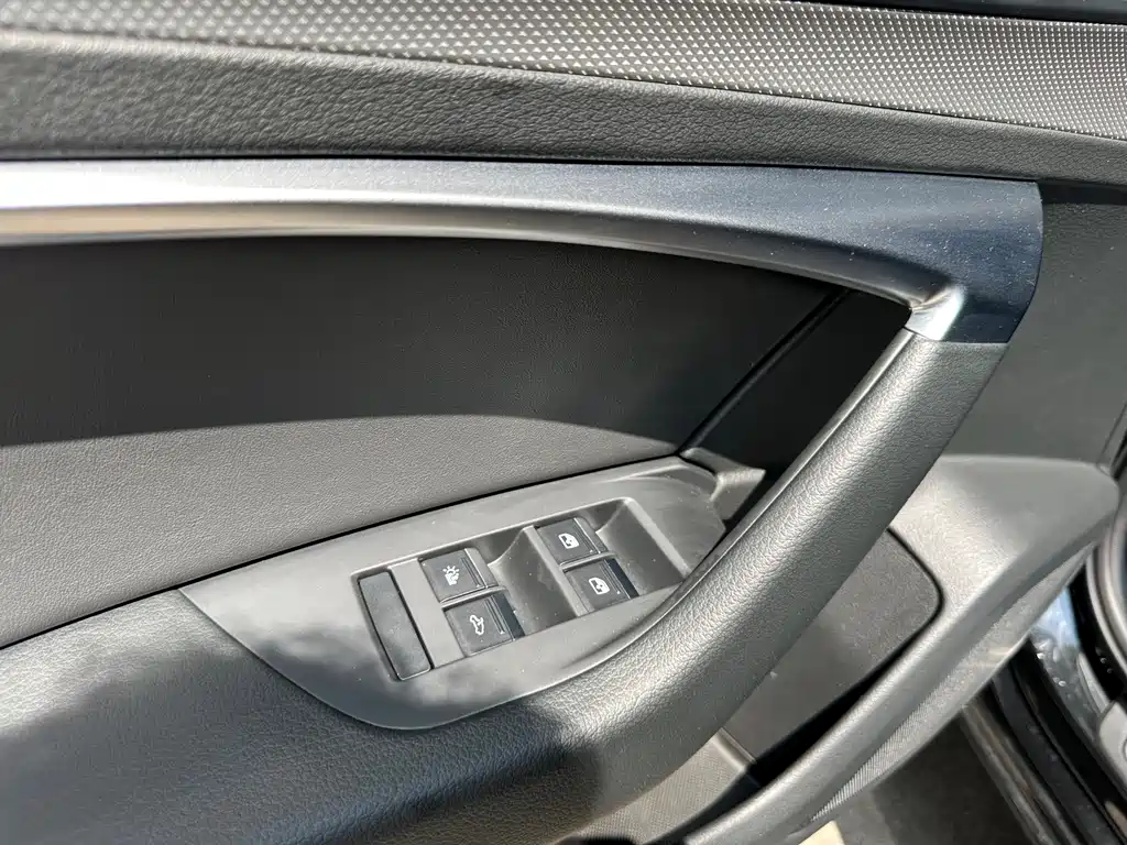 Audi A6L 2021 — фото 13
