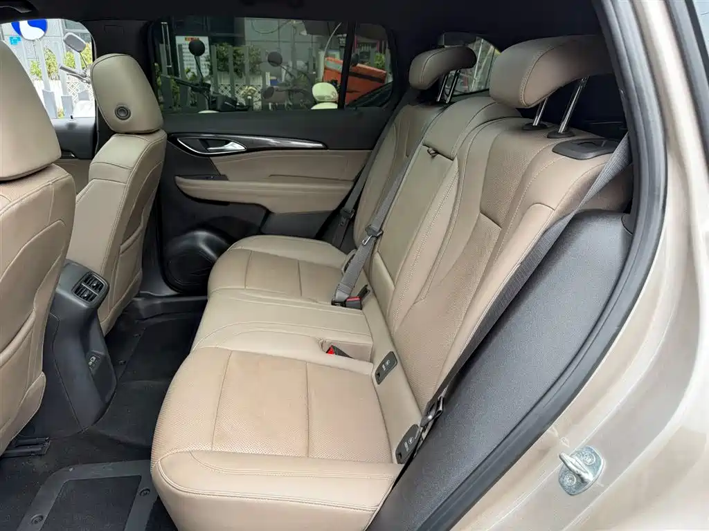 Buick Envision Plus 2023 — фото 12