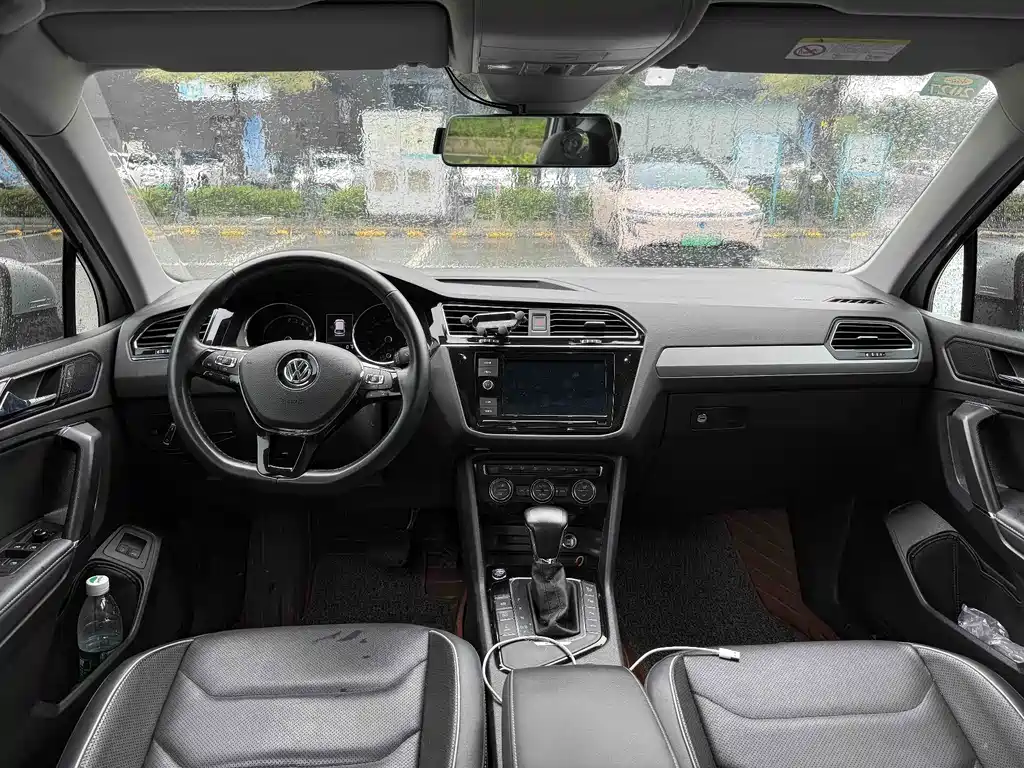 Volkswagen Tiguan L PHEV 2019 — фото 7