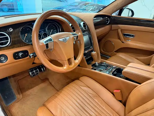 Bentley Flying Spur 2018