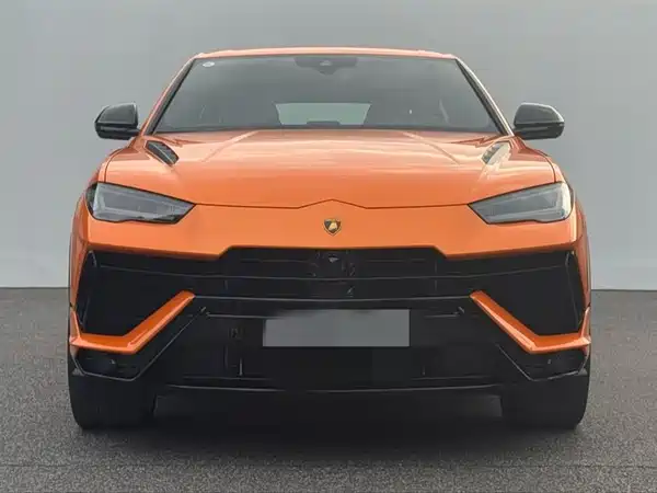 Lamborghini Urus 2025