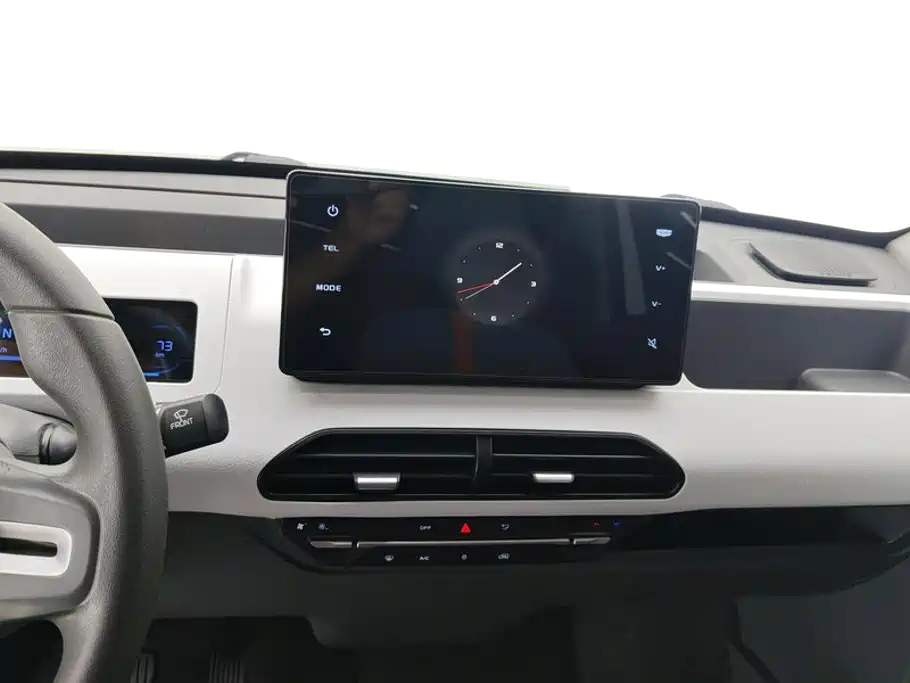 Geely Galaxy Panda 2023 — фото 13