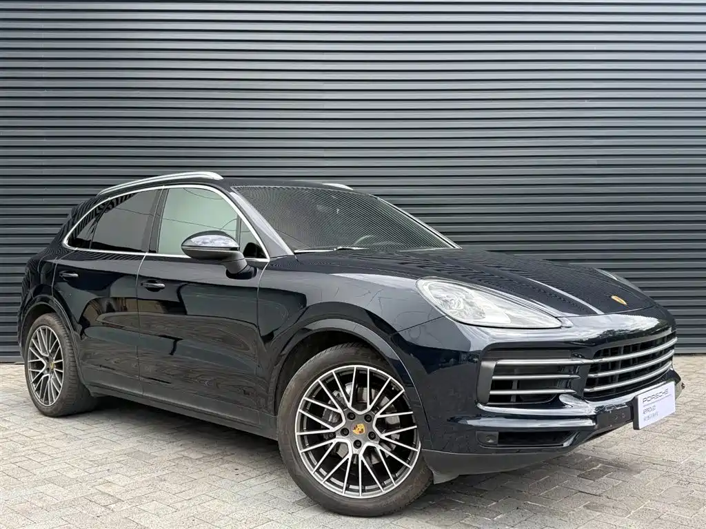 Porsche Cayenne 2021 — фото 2
