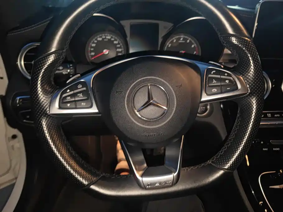 Mercedes-Benz C-Class 2018 — фото 15