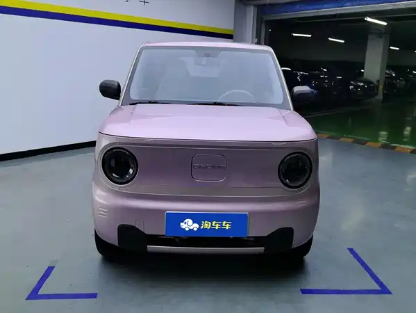 Geely Galaxy Panda 2023
