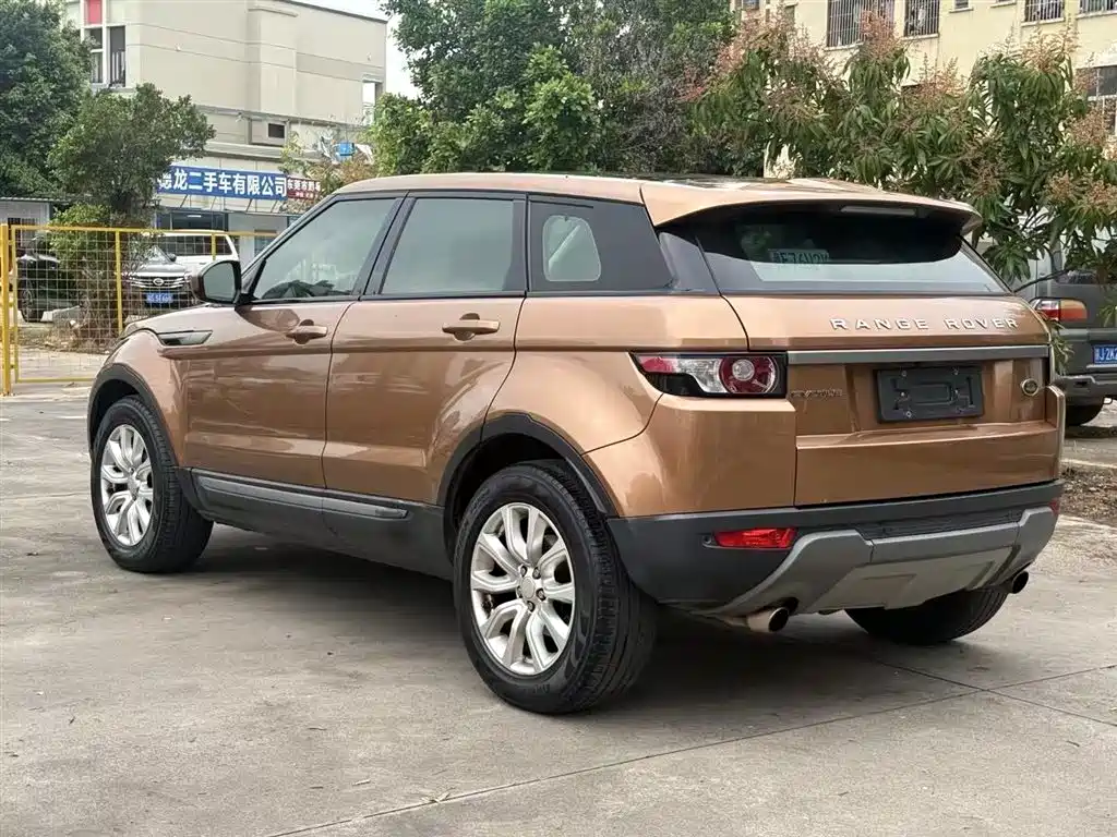 Land Rover Evoque 2015 — фото 6