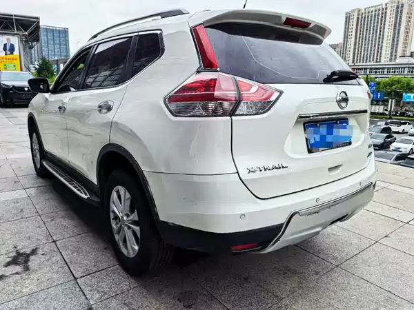 Nissan X-Trail 2016