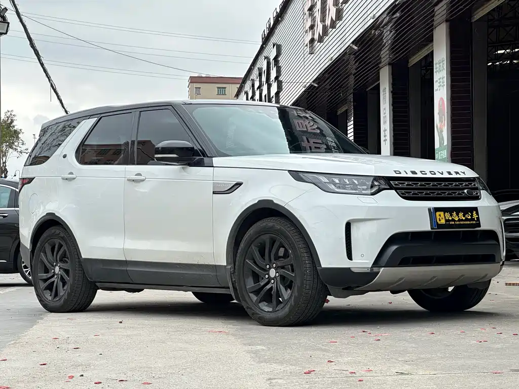 Land Rover Discovery 2017 — фото 3