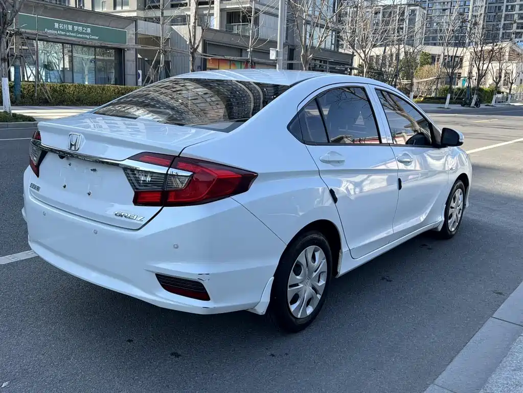 Honda Greiz 2018 — фото 14