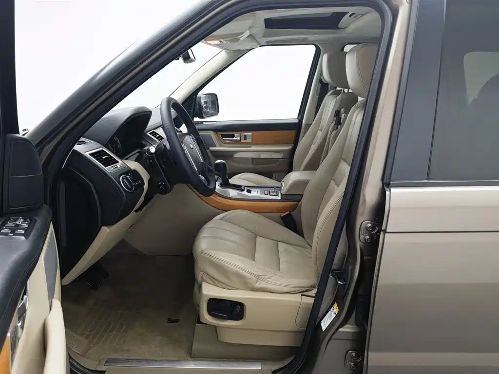 Land Rover Sport 2012 — фото 10