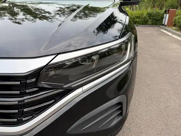 Volkswagen Passat 2024