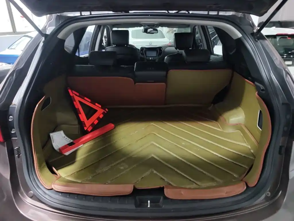 Hyundai Santa Fe 2016 — фото 19