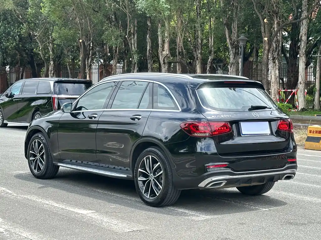 Mercedes-Benz GLC 2021