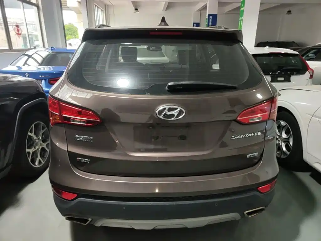 Hyundai Santa Fe 2016 — фото 6