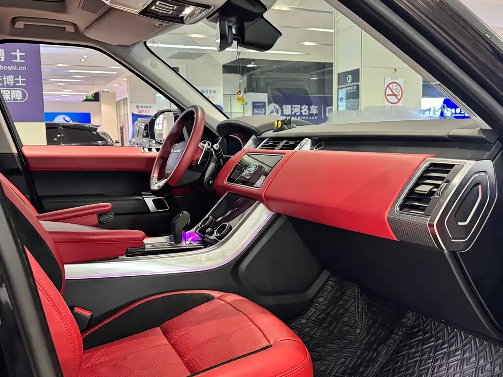 Land Rover Sport 2019 — фото 11