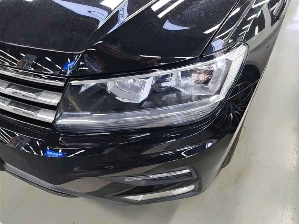Volkswagen Tiguan L 2020 — фото 24