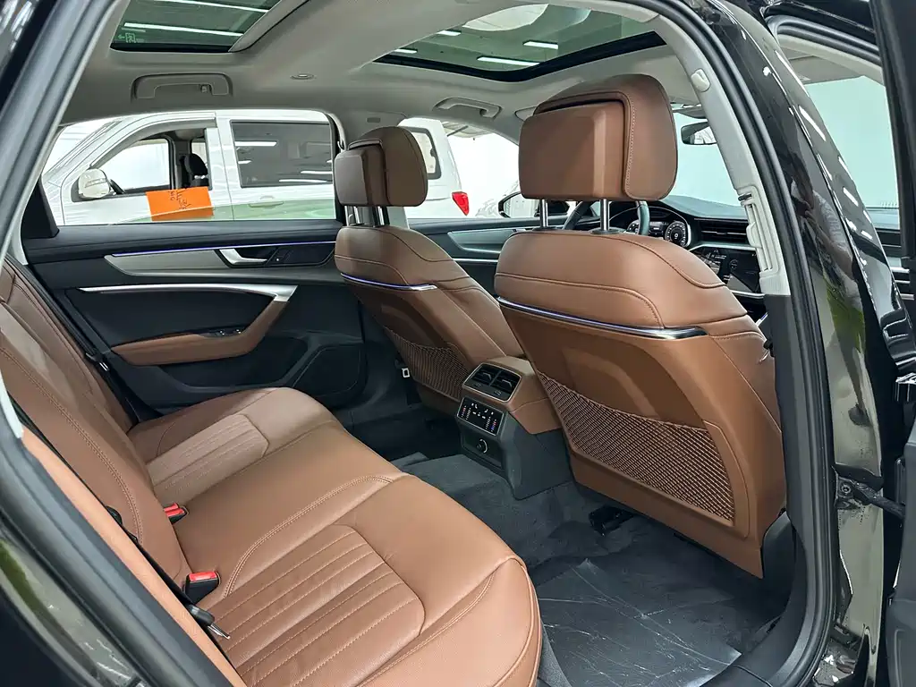 Audi A6L 2022 — фото 10
