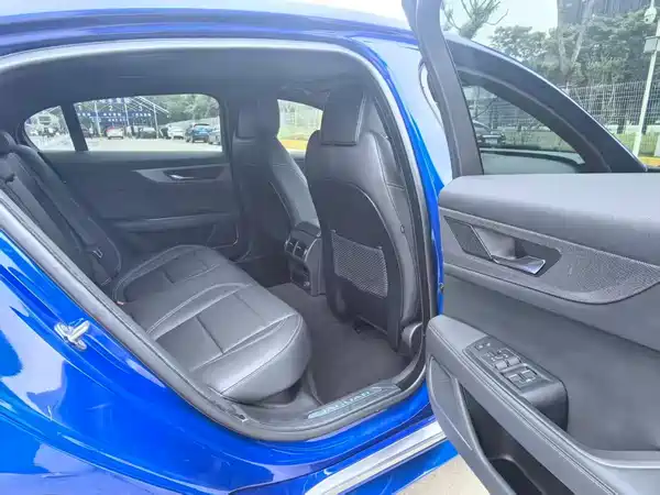 Jaguar XEL 2021