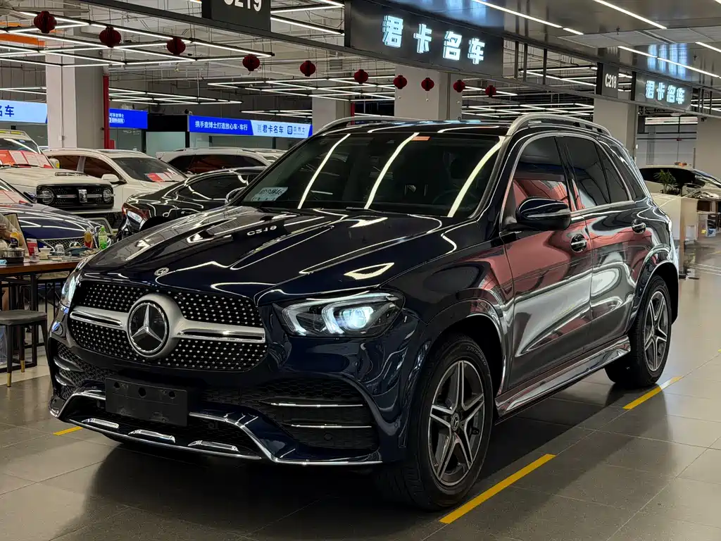 Mercedes-Benz GLE 2021 — фото 1
