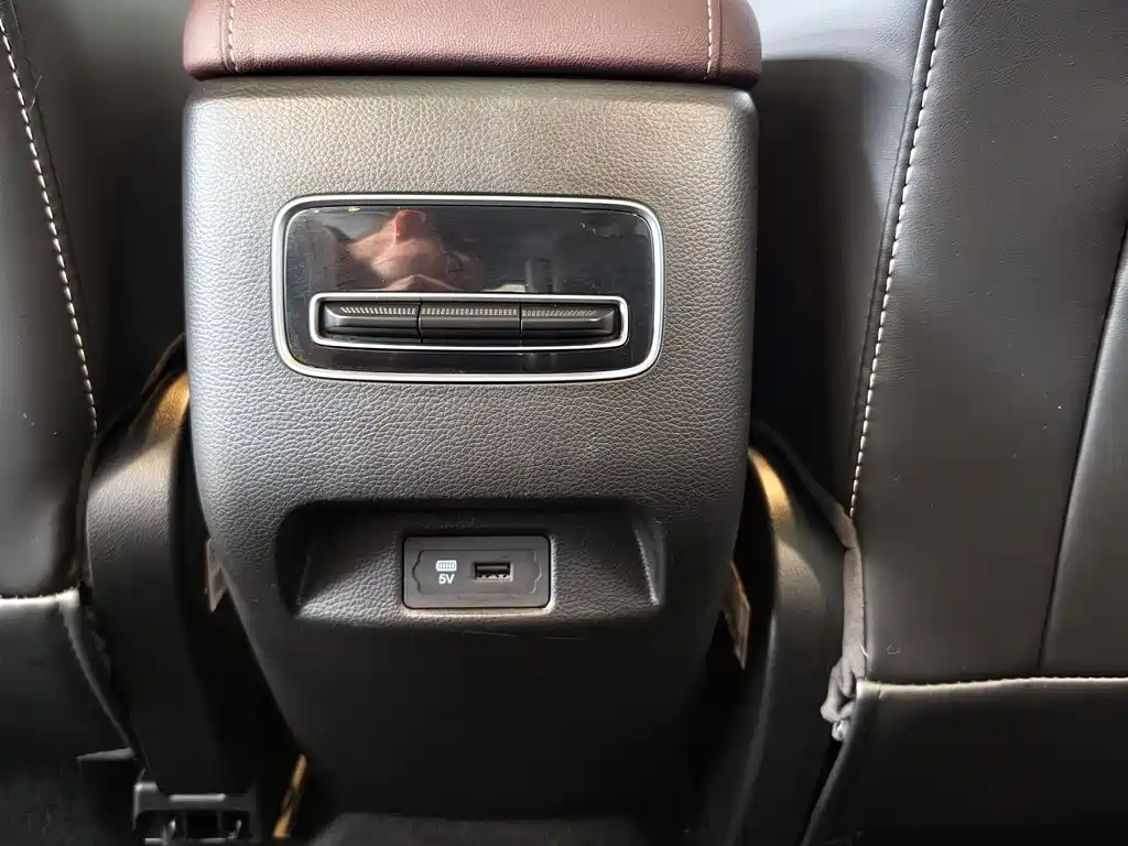 GAC Motor Trumpchi M6 2023 — фото 18