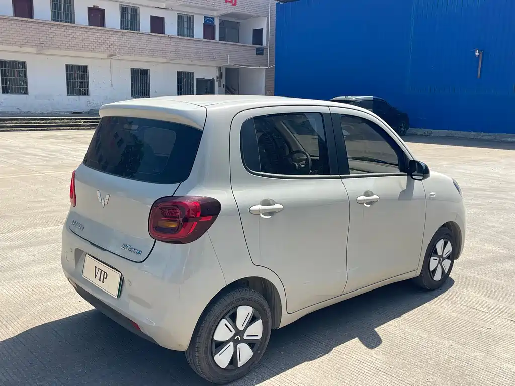 Wuling Hongguang MINIEV 2025