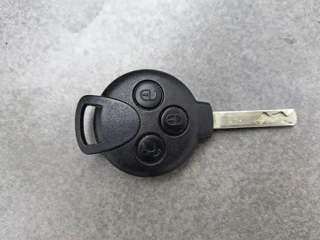 smart fortwo 2015 — фото 19