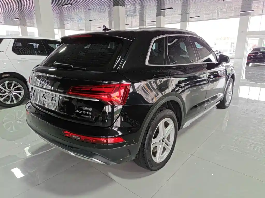 Audi Q5L 2022