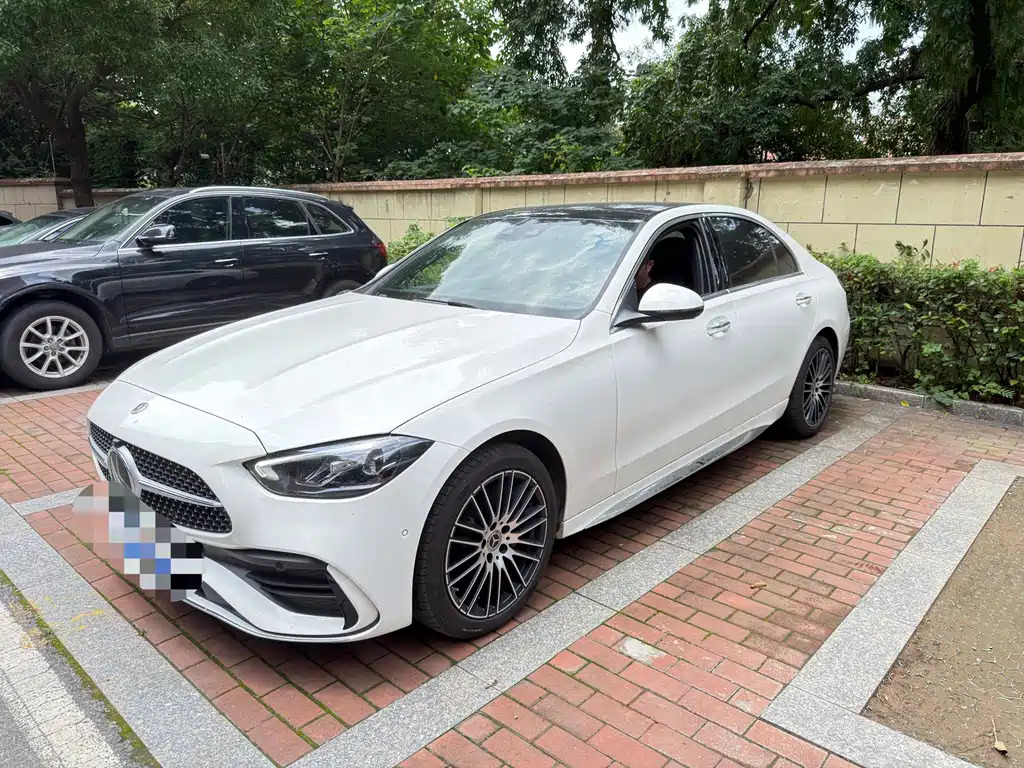 Mercedes-Benz C-Class 2026