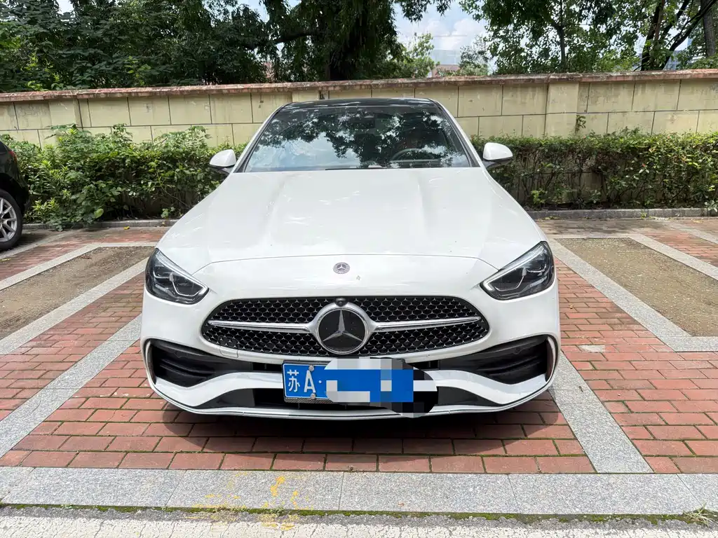 Mercedes-Benz C-Class 2026