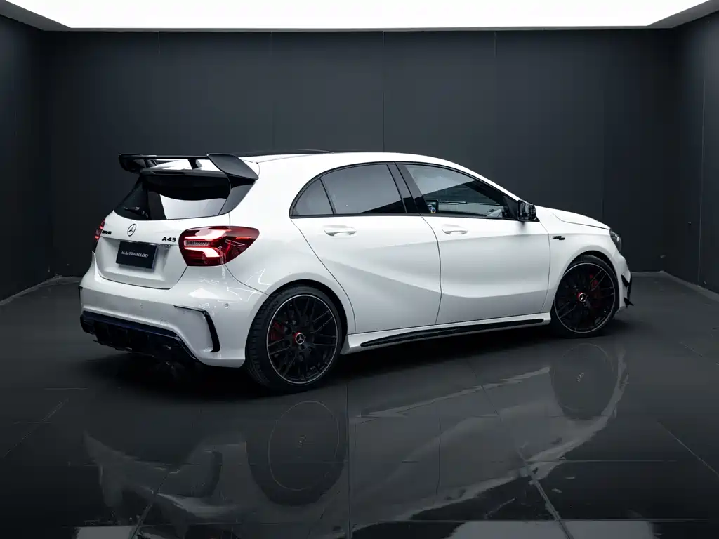 Mercedes-Benz A-Class AMG 2016 — фото 5