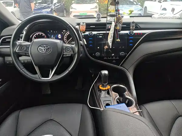 Toyota Camry 2020