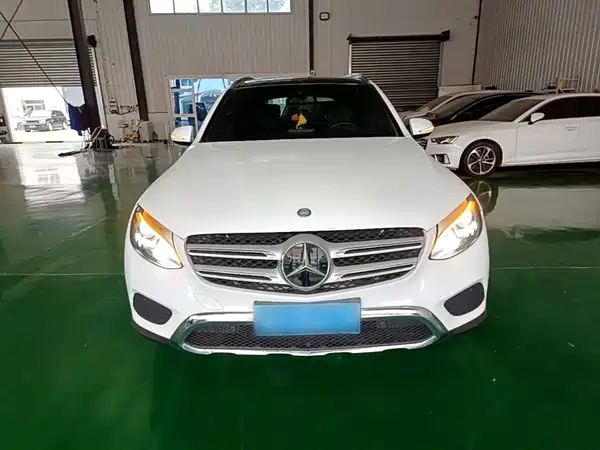 Mercedes-Benz GLC 2016
