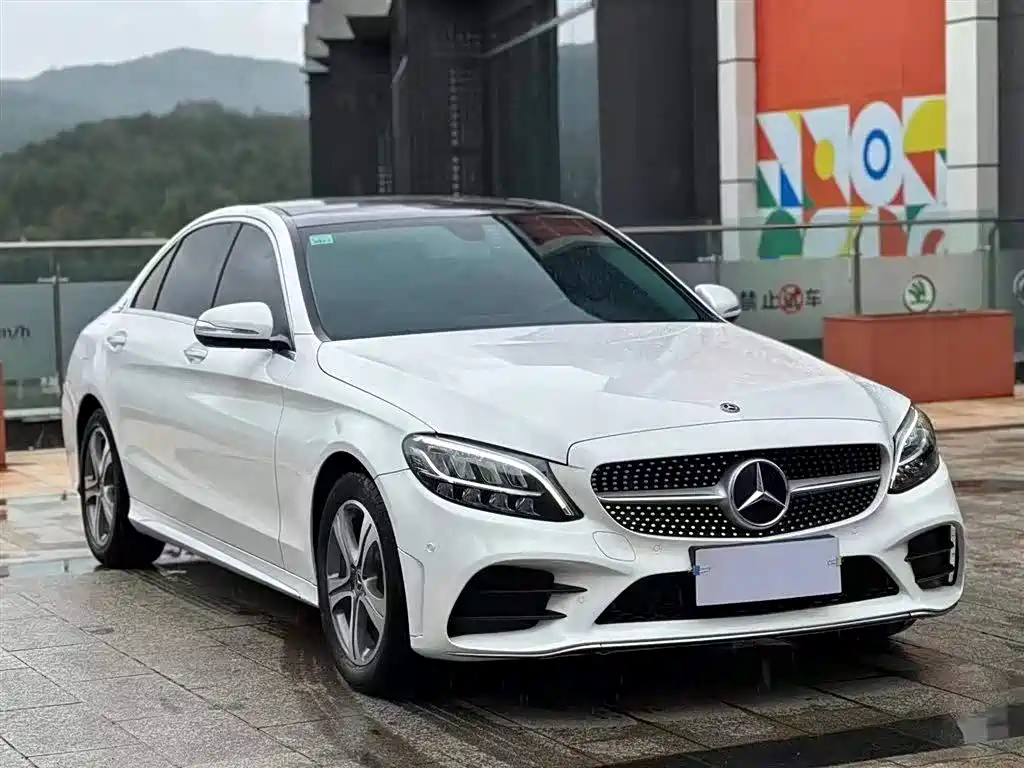 Mercedes-Benz C-Class 2019 — фото 2