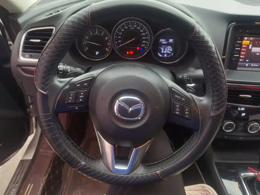 Mazda Atenza 2015 — фото 15