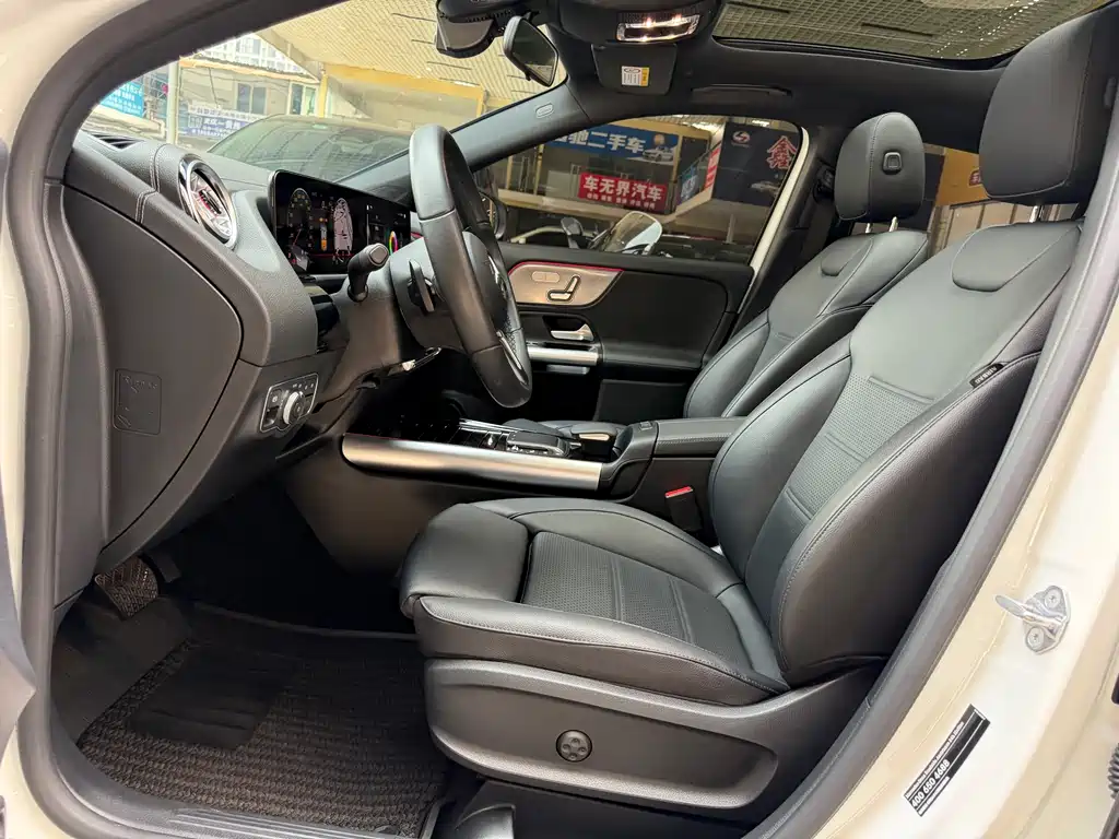 Mercedes-Benz GLA 2023 — фото 25