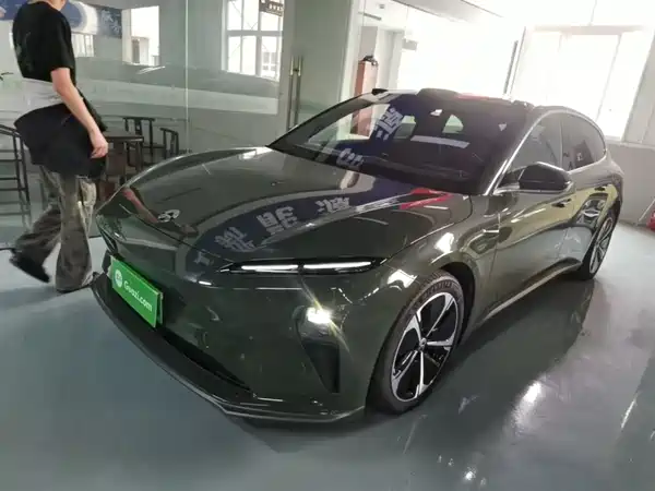 NIO ET5T 2024