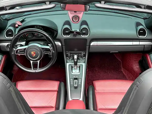 Porsche 718 2019