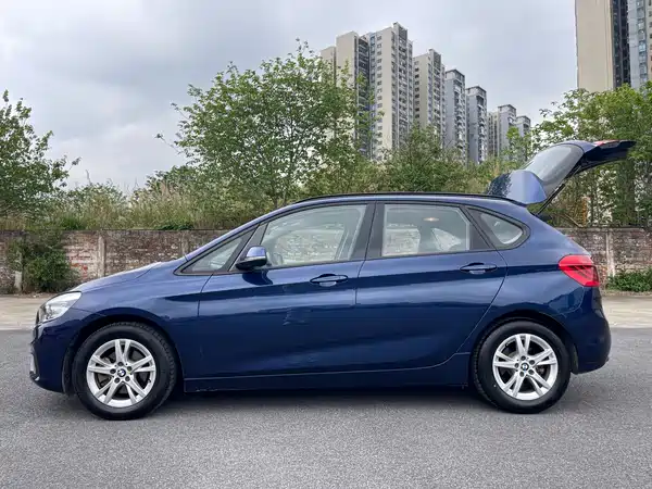 BMW 2 Series Station Wagon 2018