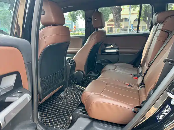 Mercedes-Benz GLB 2021