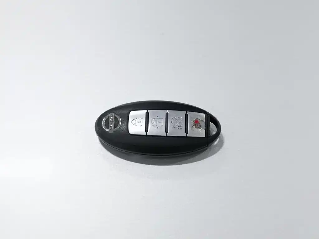 Nissan Sunny 2013 — фото 19
