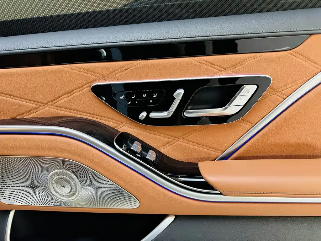 Mercedes-Benz S-Class 2024 — фото 9