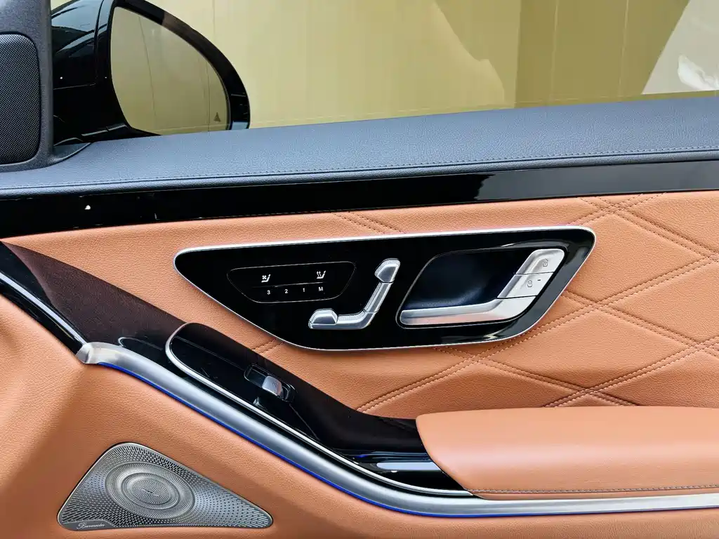 Mercedes-Benz S-Class 2024 — фото 8