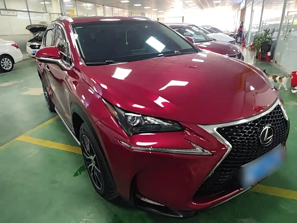 Lexus NX 2016