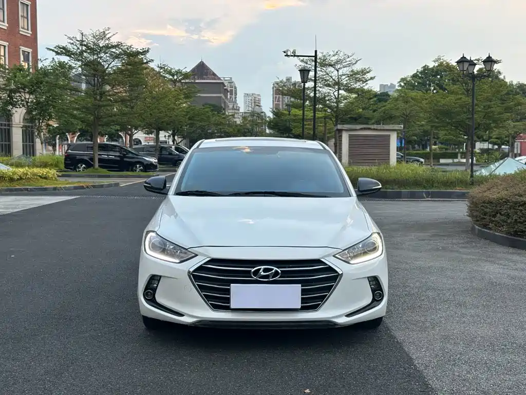 Hyundai Celesta 2018 — фото 2