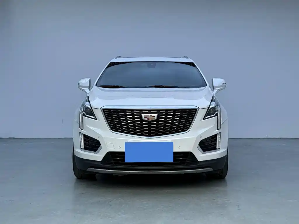 Cadillac XT5 2021 — фото 2