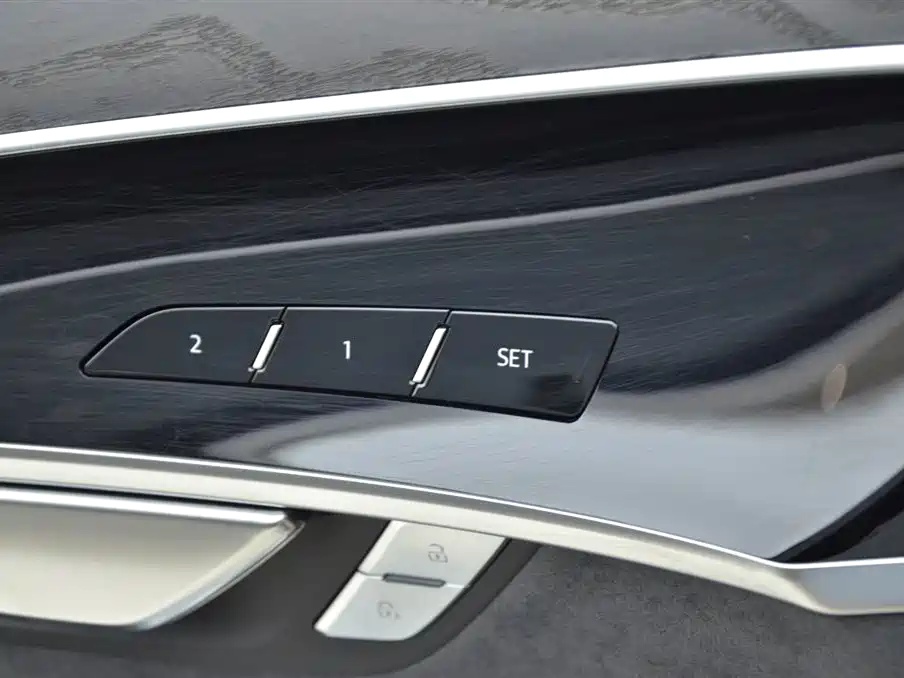 Audi A8 2026 — фото 12