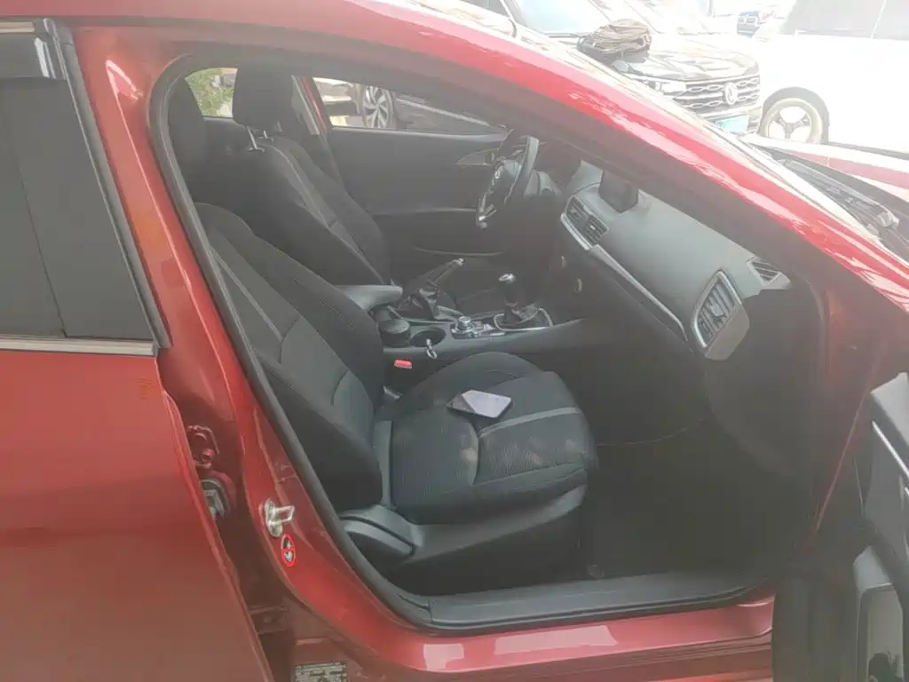 Mazda 3 Angkesela 2019 — фото 25