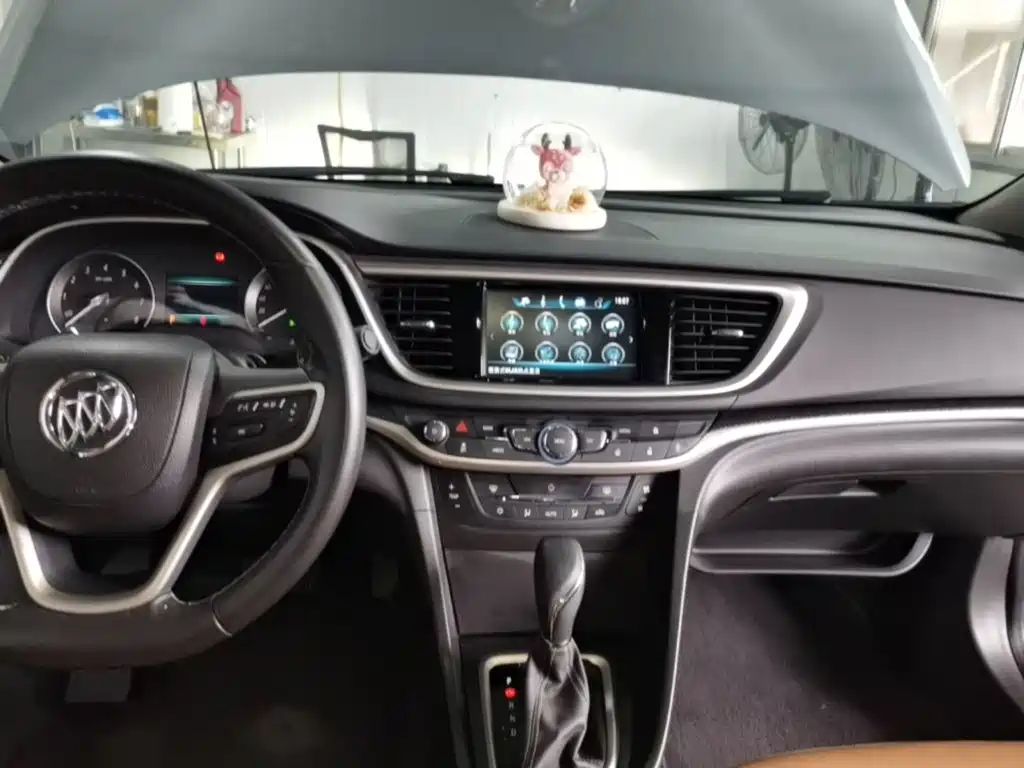 Buick Excelle 2019 — фото 13
